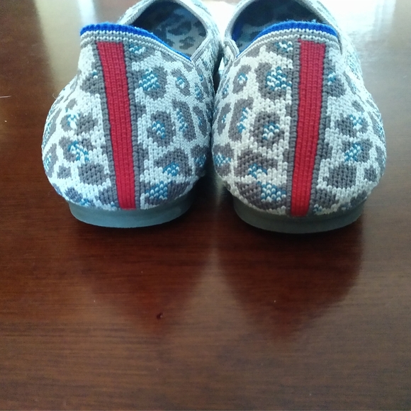 Rothy's The Flat in Gray Spotted leopard print - Picture 4 of 8